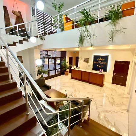 Vayk Hotel Εξωτερικό φωτογραφία