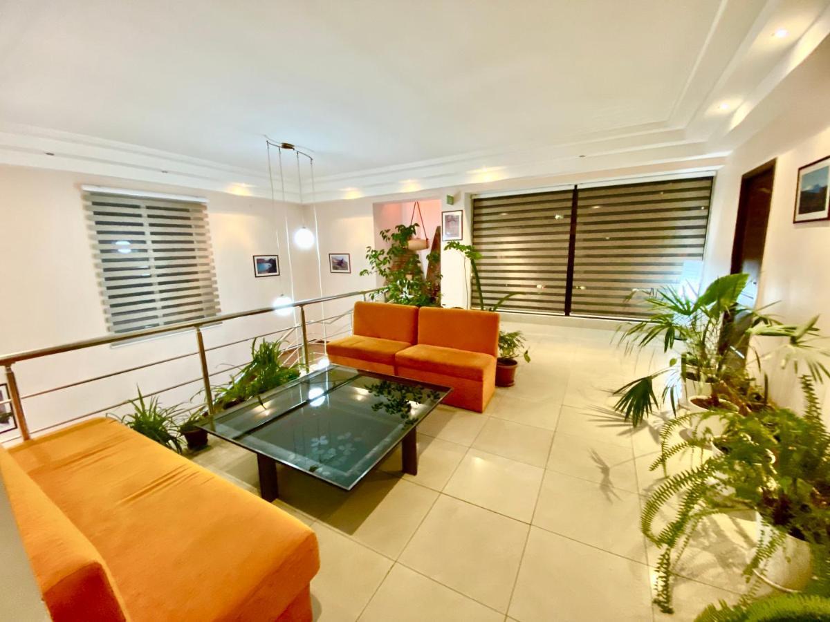 Vayk Hotel Εξωτερικό φωτογραφία