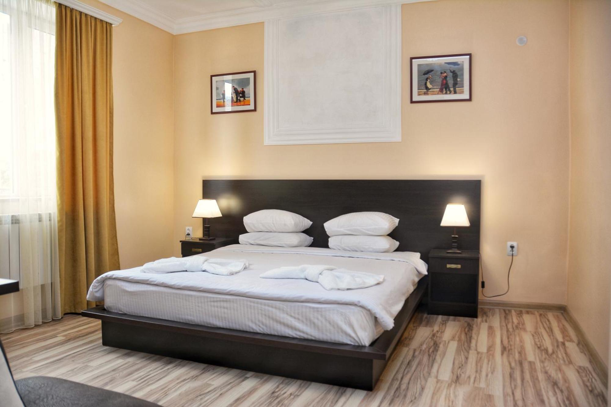 Vayk Hotel Εξωτερικό φωτογραφία