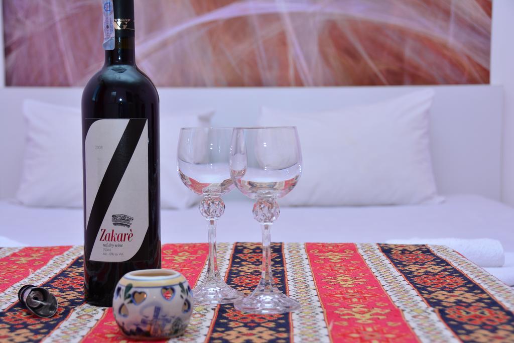 Vayk Hotel Εξωτερικό φωτογραφία