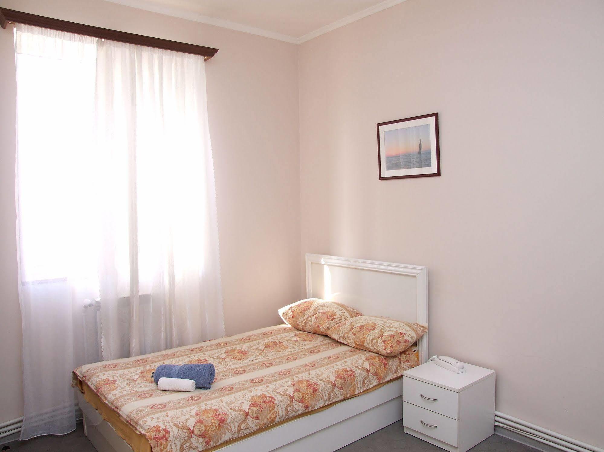 Vayk Hotel Εξωτερικό φωτογραφία